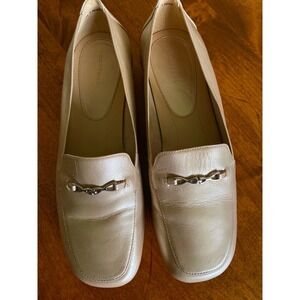 Trotters Classic Loafers Tan Leather Horsebit Chain Detail Slip On Shoes 10 wide